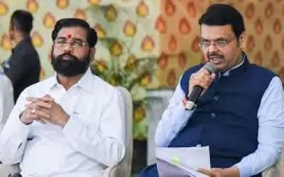 ठाणे में बीजेपी की जनता दरबार को लेकर मचा सियासी घमासान