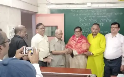 मुंबई में होली मिलन समारोह और काव्य - गोष्ठी का आयोजन