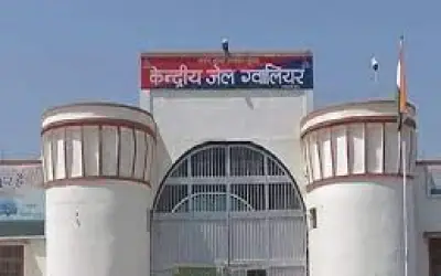 ग्वालियर सेंट्रल जेल से छूटे आरोपी ने जेल के अंदर का किया खुलासा