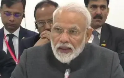 कड़े फैसले लेने से हम पीछे नहीं हटते : पीएम मोदी