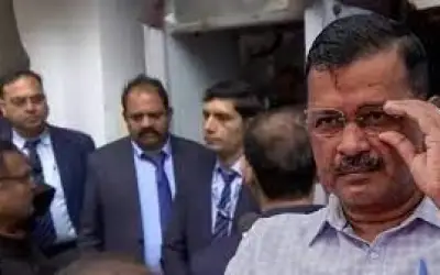 24 घंटे में दूसरी बार सीएम केजरीवाल के घर पहुंची क्राइम ब्रांच की टीम