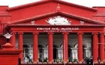 मस्जिद में अवैध मदरसा मामले में हाईकोर्ट ने केंद्र और कर्नाटक सरकार को नोटिस जारी किया