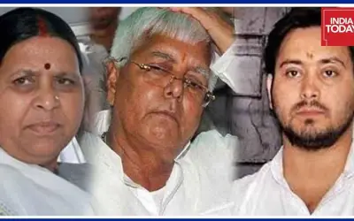 राबड़ी देवी और तेजस्वी को रेलवे टेंडर घोटाला में बेल, लालू को प्रोडक्‍शन वारंट जारी