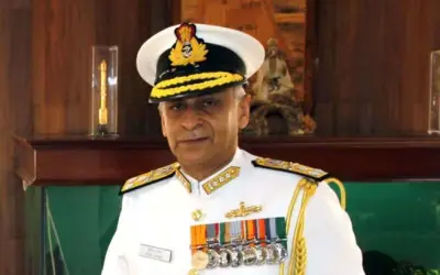 समुद्री रस्ते से हो सकता है हमला : नौसेना