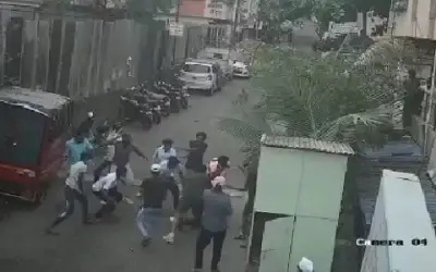 पुणे में युवक पर जानलेवा हमला