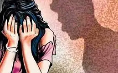 पड़ोसी ने किया किशोरी से दुष्कर्म