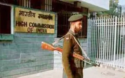 पाकिस्तान में भारतीय उच्चायोग पर मंडराया ख़तरा