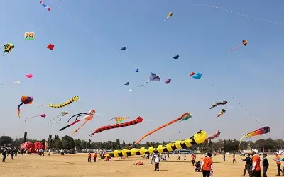 हैदराबाद में उड़ेंगे प्लास्टिक के पतंग