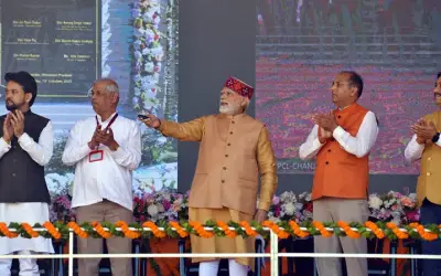 हिमाचल को पीएम मोदी ने दी दो सौगात