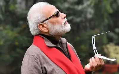 पीएम मोदी भी सूर्यग्रहण पर उत्साहित