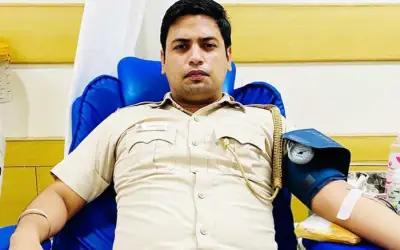 गर्भवती महिला और नवजात को रक्तदान से दिल्ली पुलिस के जवान ने दी नई ज़िंदगी