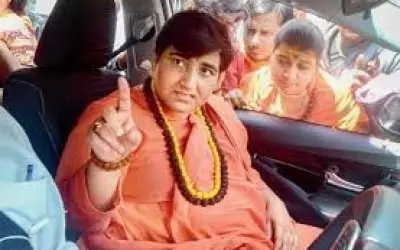 साध्वी प्रज्ञा को बीजेपी ने किया खामोश