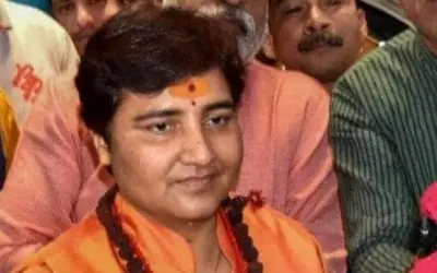 विमान में बुक सीट न देने पर बीजेपी सांसद साध्वी प्रज्ञा ने दर्ज कराई शिकायत