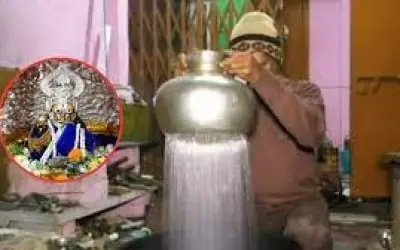 अयोध्या में सहस्त्रछिद्र घड़े से होगा रामलला का जलाभिषेक