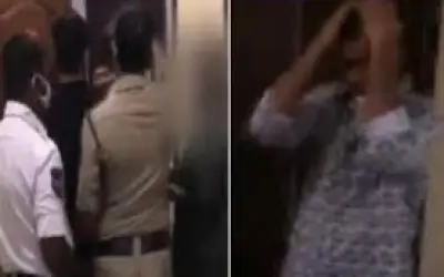 रंगे हाथ पकड़ा गया रंगरेलियां मनाता कॉन्स्टेबल