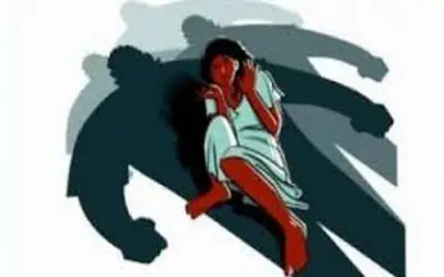 मासूम लड़की से दस लोग छह महीने तक करते रहे बलात्कार