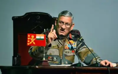 आतंकवाद राक्षस की तरह पैर पसार रहा है : सेनाप्रमुख