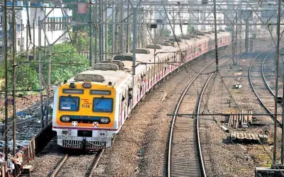 लोकल यात्रियों को रेलवे ने दिया बड़ा तोहफा