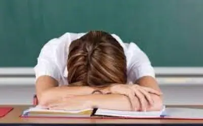टीचर ने 12 वर्षीय विद्यार्थी की शिकायत माता-पिता से की तो घर छोड़ कर भागा