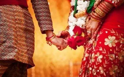 शादी में दूल्हे का भाई निकला कोरोना संक्रमित तो मच गया हड़कंप