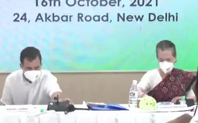 मैं ही कांग्रेस की पूर्णकालिक अध्यक्ष : सोनिया गांधी