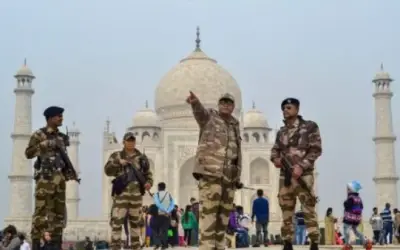 हर सोमवार ताजमहल में आरती करना चाहती है शिवसेना