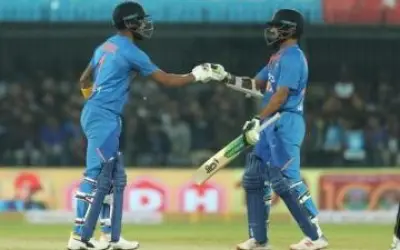 टीम इंडिया ने श्रीलंका को 7 विकेट से हराया