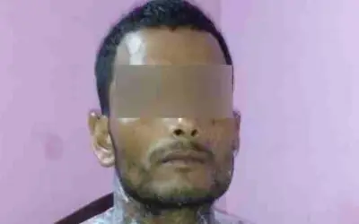 एकतरफा प्यार में प्रेमिका ने फेंका प्रेमी पर तेज़ाब