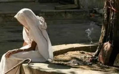 विधवाओं के सम्मान और संरक्षण के लिए कानून बनाने की मांग