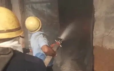 Fire breaks out in pipe and tire remolding factory-in24news