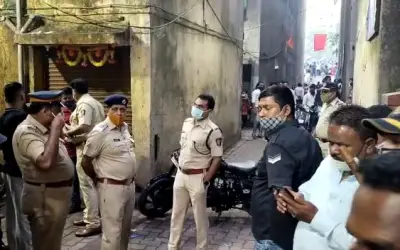 Firing on a person in RNA Park Mumbai-in24news
