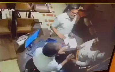Senior police inspector apologizes to bar manager-in24news