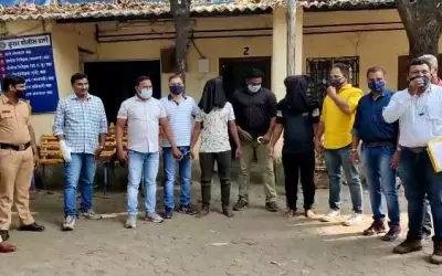 The injured policeman caught the main accused of the theft gang-in24news