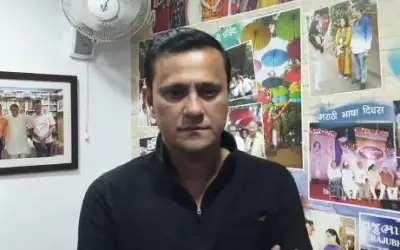 मराठी में साइन बोर्ड लगाने पर सियासत शुरू