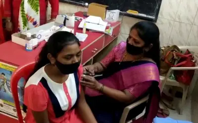 दहिसर में किशोरों के टीकाकरण अभियान को मिली गति, बढ़ रही है संख्या