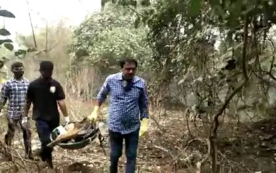 शिवसेना प्रमुख बालासाहेब ठाकरे की जयंती, दहिसर में सफाई अभियान