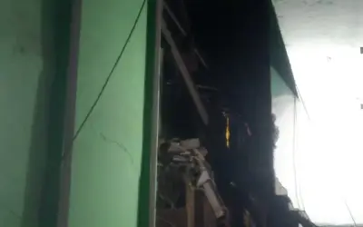3-storey building collapsed in Malvani-in24news