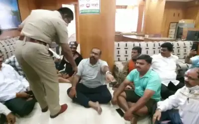 नवी मुंबई के APMC मार्केट में माथाडी कामगारों की हड़ताल