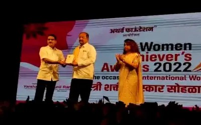 महिलाओं को खुद की शक्ति को पहचानना चाहिए : वर्षा राणे