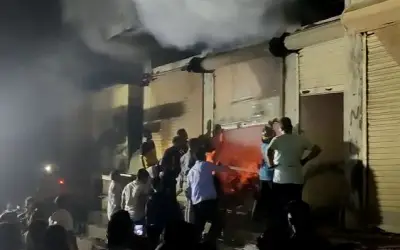 दिवाली के मौके पर पटाखा गोदाम में लगी भीषण आग