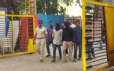 एसी कंप्रेशर चोर चढ़ा पुलिस के हत्थे,चोरी के 9 कंप्रेशर बरामद