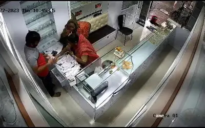चोरी करने वाली ननद - भाभी चढ़ी पुलिस के हत्थे, 16 से ज्यादा मामलों का हुआ खुलासा