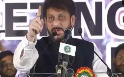 वारिस पठान के खिलाफ सिर कलम करने का फरमान