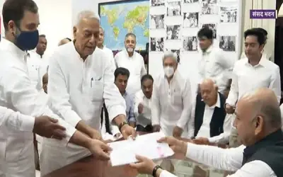 यशवंत सिन्हा ने राष्ट्रपति पद के लिए नामांकन पत्र किया दायर