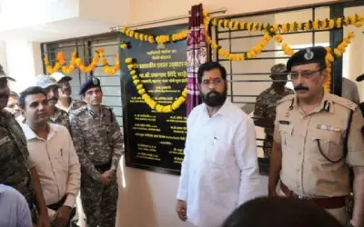 गढ़चिरौली में मुख्यमंत्री एकनाथ शिंदे ने पुलिस जवानों के साथ मनाई दिवाली