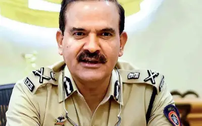 सुप्रीम कोर्ट ने परमबीर सिंह की गिरफ्तारी पर फिर लगाई रोक