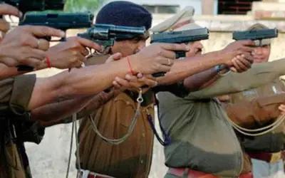 मुठभेड़ के बाद यूपी में तीन अपराधी गिरफ्तार