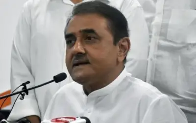 शरद पवार मेरे गुरु और पिता तुल्य हैं हम हमेशा करेंगे उनका सम्मान  - प्रफुल्ल पटेल