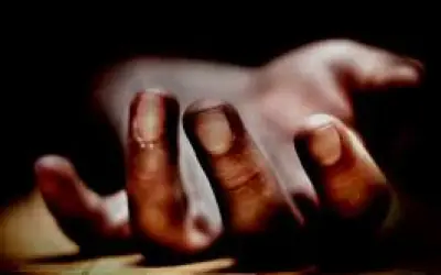 डॉक्टर ने 18वीं मंज़िल से कूदकर जान दी 