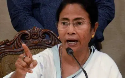 मोहर्रम पर नहीं होगा दुर्गा प्रतिमाओं का विसर्जन - ममता बनर्जी